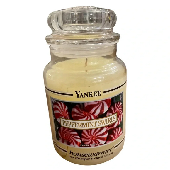 Yankee Candle Housewarmer Black Stripe Vintage Peppermint Swirls Large 22 OZ - Picture 1 of 9